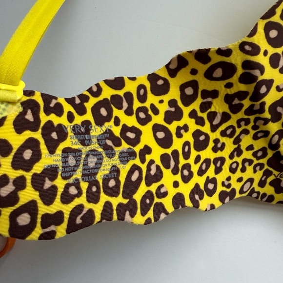Victoria's Secret 34C Bright Colors set of 5 Push-Up Bras, Flawed - Picture 15 of 16